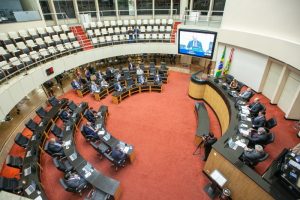 Alesc retoma os trabalhos