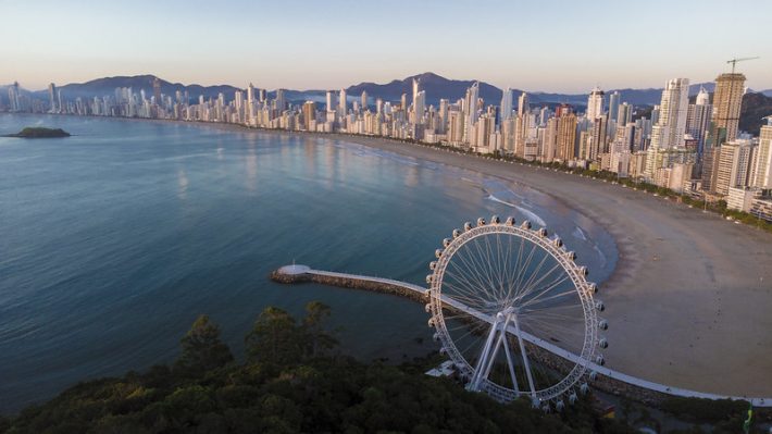 Balneário Camboriú lidera ranking nacional de valorização de imóveis