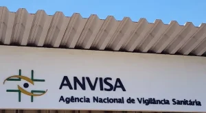 Anvisa abre caminho para entrega de remédios por aplicativos
