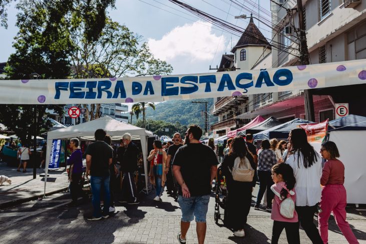 Música, exposições e teatro movimentam a Feira da Estação