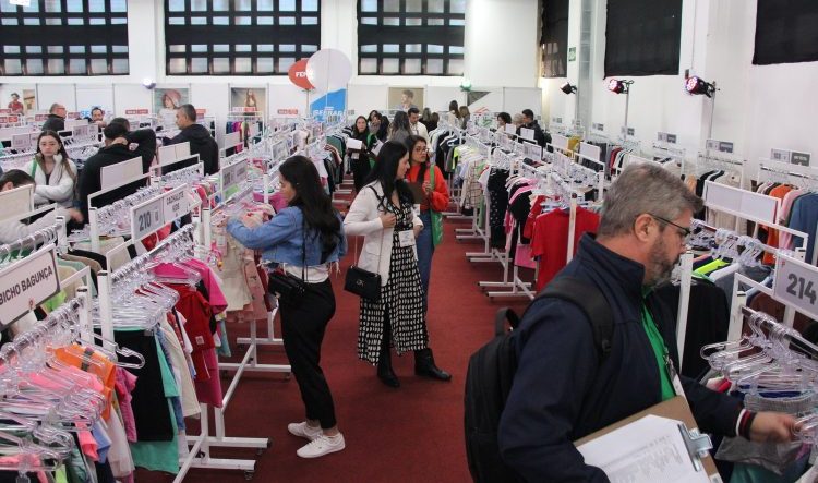 Pronegócio de Brusque vendeu mais de 700 mil peças da moda verão