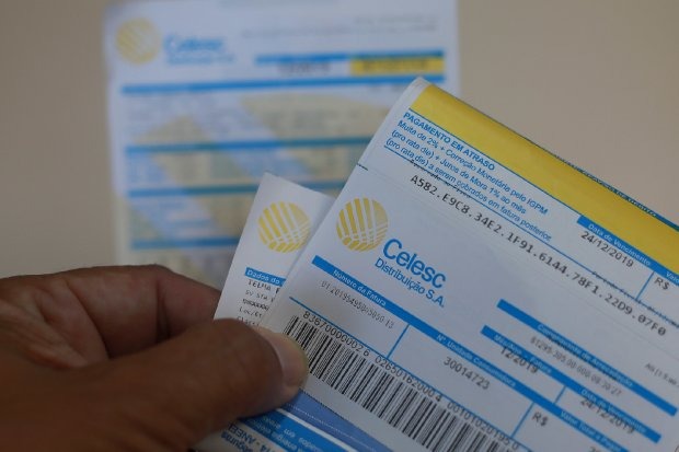 Conta de energia elétrica fica mais cara a partir desta terça-feira