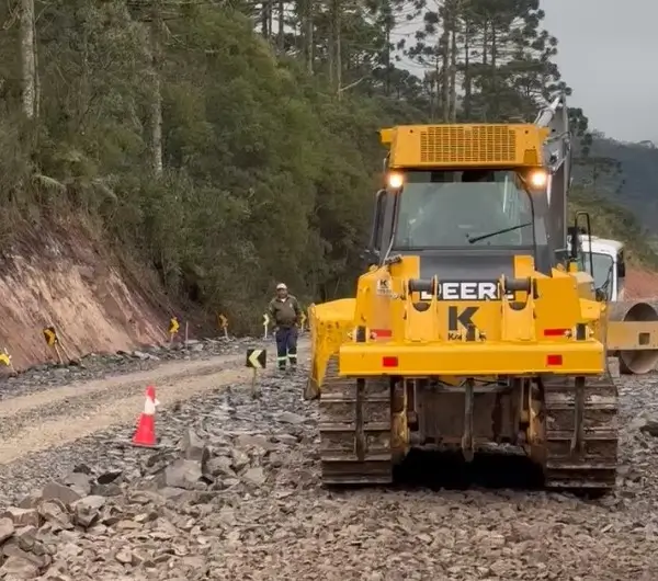 Programa Estrada Boa: obras na SC-370, na serra catarinense, avançam