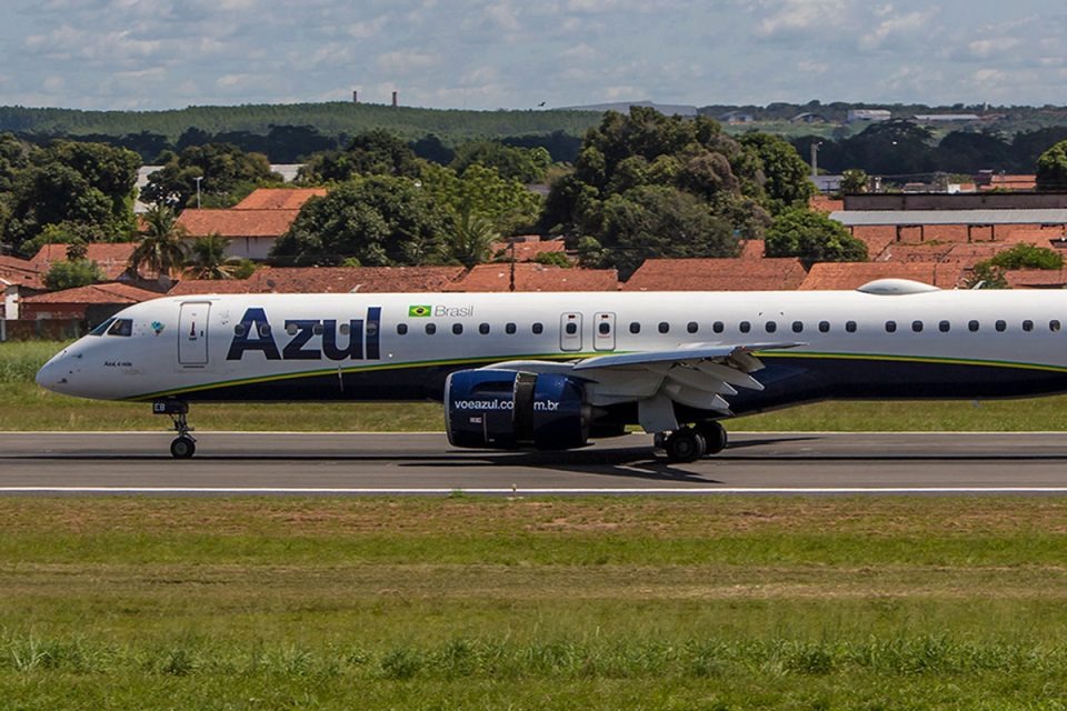 Problemas em pouso provocam fechamento do Aeroporto de Florianópolis