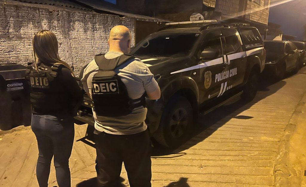 Ex-estagiária de Direito é presa após atrapalhar operação policial