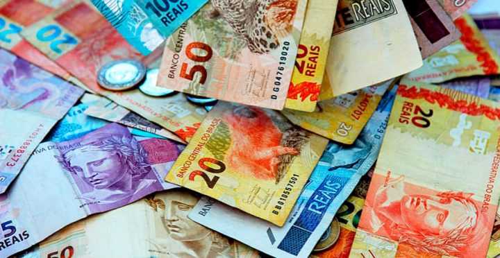 Brasileiros ainda não sacaram R$ 8,5 bilhões de valores a receber