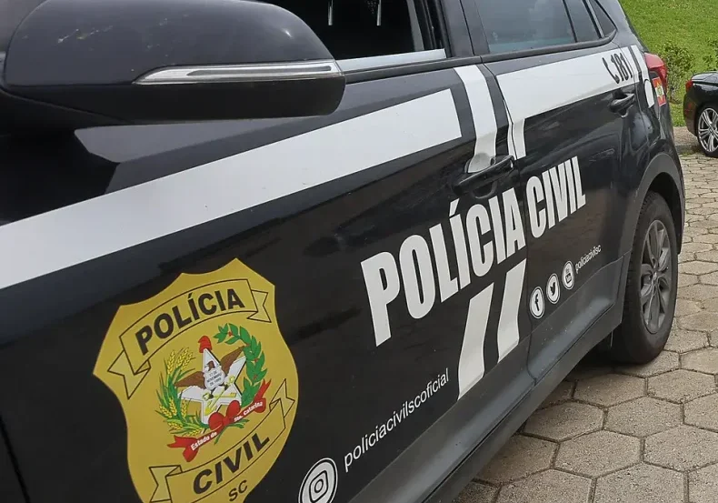 Operação da Polícia Civil prende empresário em Joinville