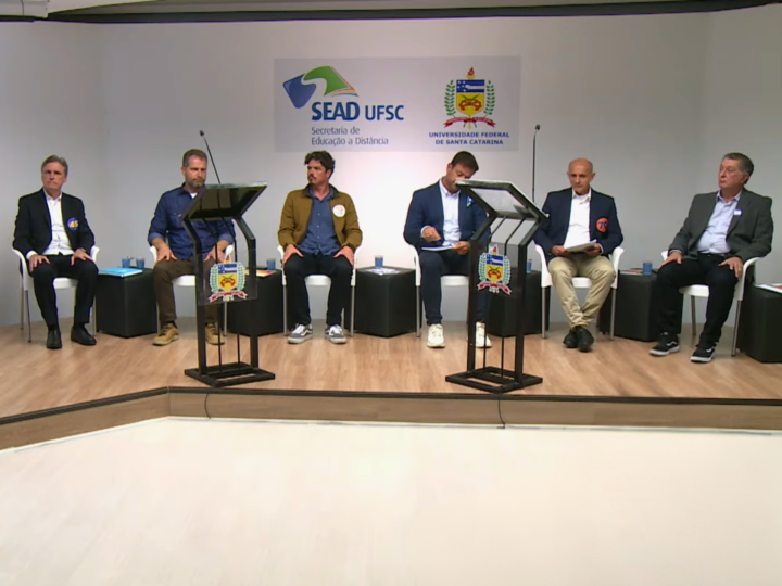 Saiba quem venceu o debate da UFSC, na minha irrelevante opinião