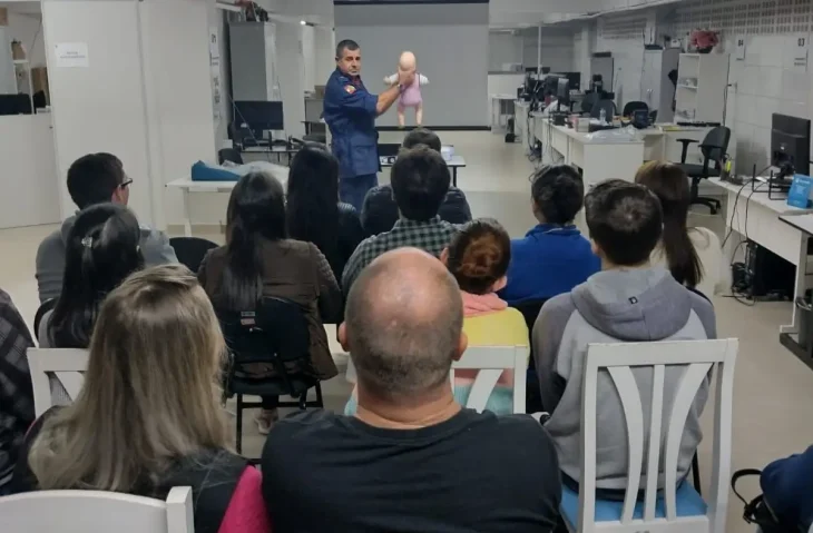 Educadores poderão fazer curso de primeiros socorros gratuitamente