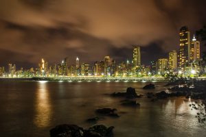 CDL e Sindilojas promovem encontro com candidatos de Balneário Camboriú