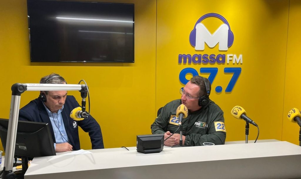 Ouça a entrevista da Massa FM com o candidato à reeleição em Palhoça, Eduardo Freccia