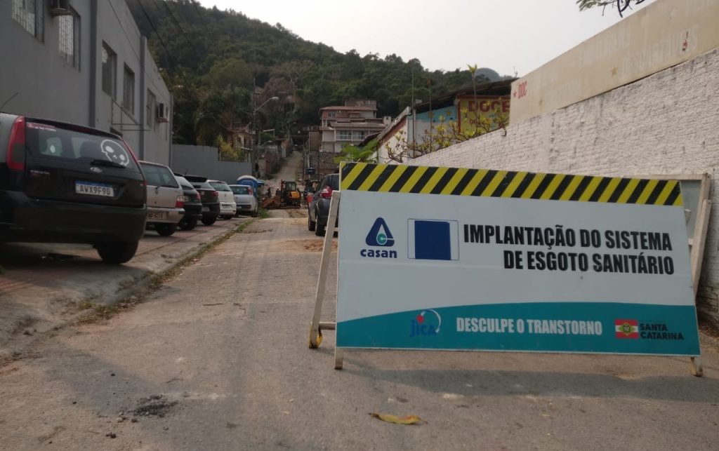 Casan inicia novo trecho de rede coletora na Capital; veja mudanças