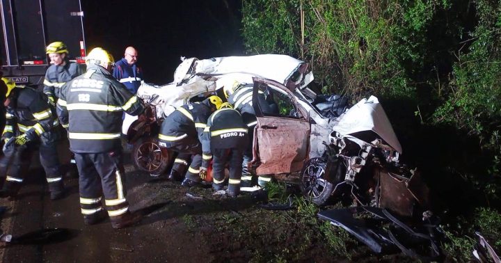 Três pessoas morrem em acidente na BR-282 na Grande Florianópolis