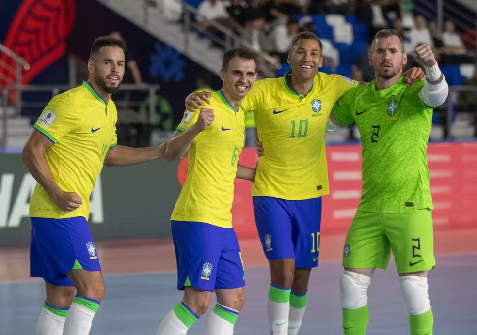 Catarinenses estão na final da Copa do Mundo de Futsal neste domingo