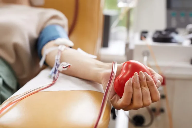 STF permite que religiosos recusem transfusão de sangue no SUS