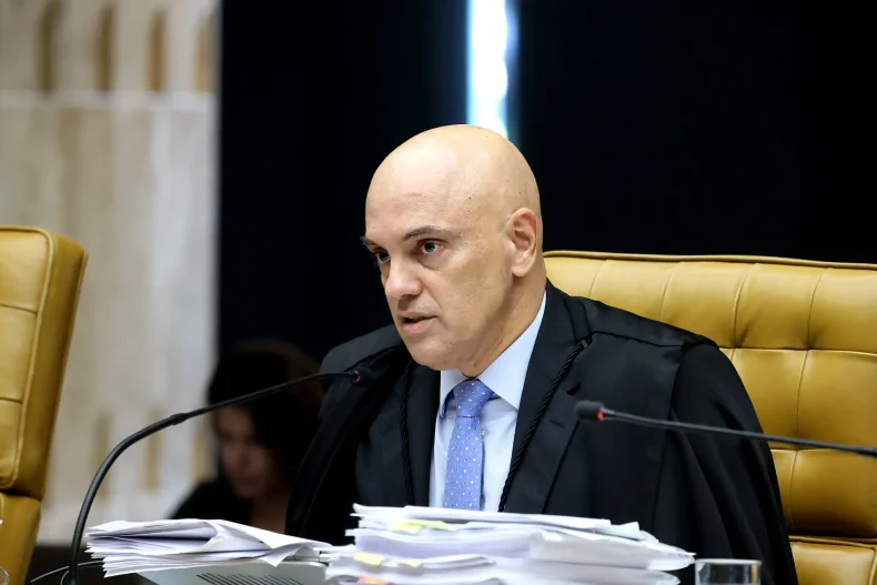 Primeira Turma do STF mantém passaporte de Bolsonaro retido