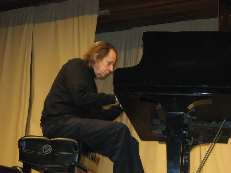 Após 70 anos de dedicação à música, morre Arthur Moreira Lima, “o Pelé do piano”