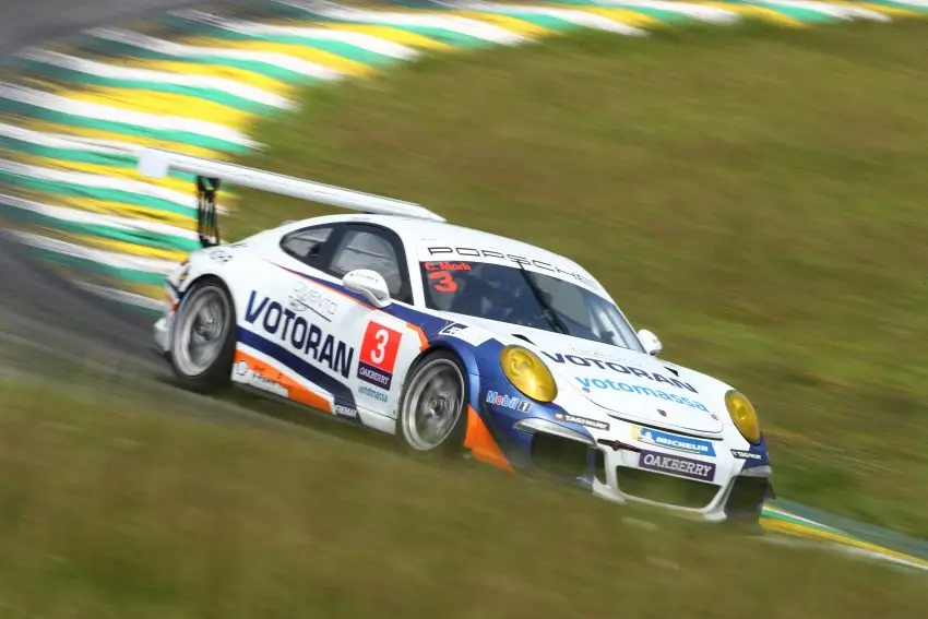 Ação solidária com exposição da Porsche Cup começa neste sábado