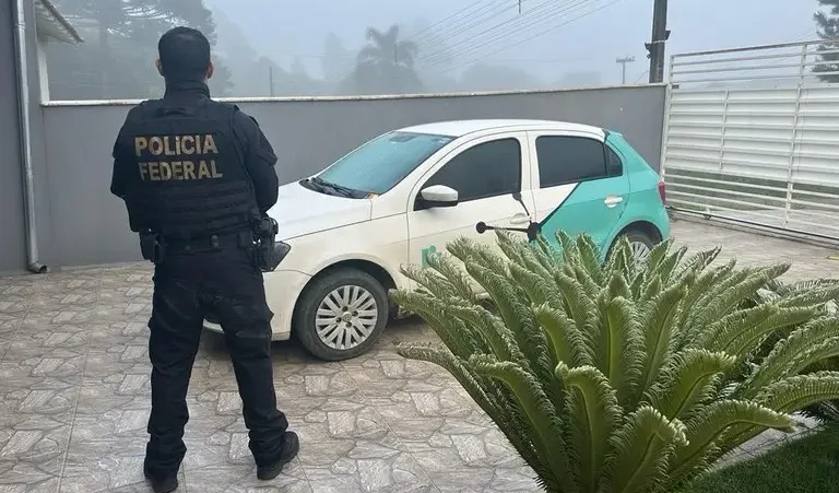 PF investiga falsificação de diplomas de nível superior em SC