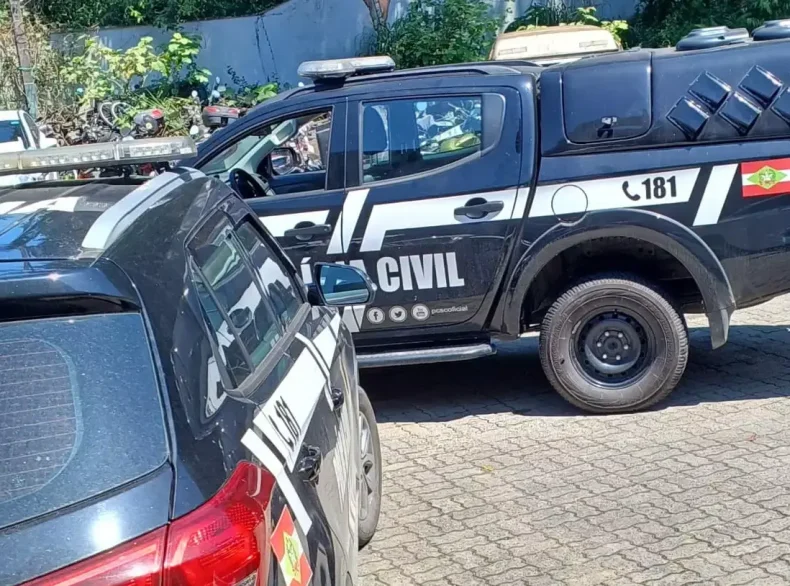 Polícia Civil de SC prende foragido por estupro do Paraná