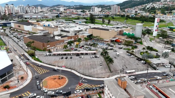 São José: trânsito ao redor do Shopping Itaguaçu terá alterações