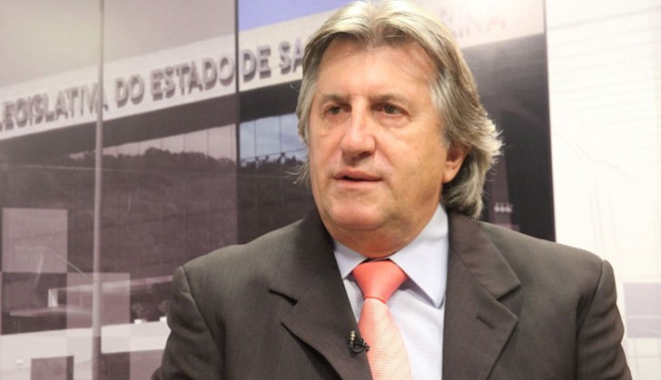 “Mentira da grossa”: Pavan nega denúncias contra ele e a filha