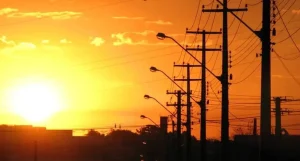 Sol e calor dominam feriado de Tiradentes em Santa Catarina