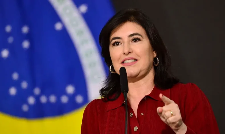 Ministra do planejamento diz que políticas públicas ineficientes devem acabar