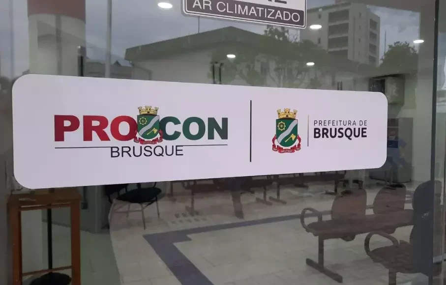 Procon de Brusque e Justiça de SC firmam acordo para resolução de reclamações