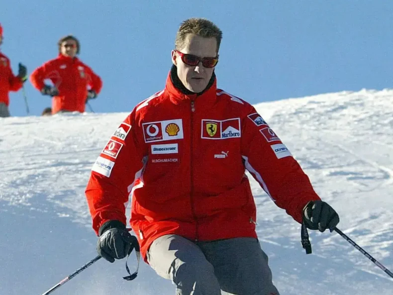 Schumacher é visto pela 1ª vez, após acidente que mudou sua vida