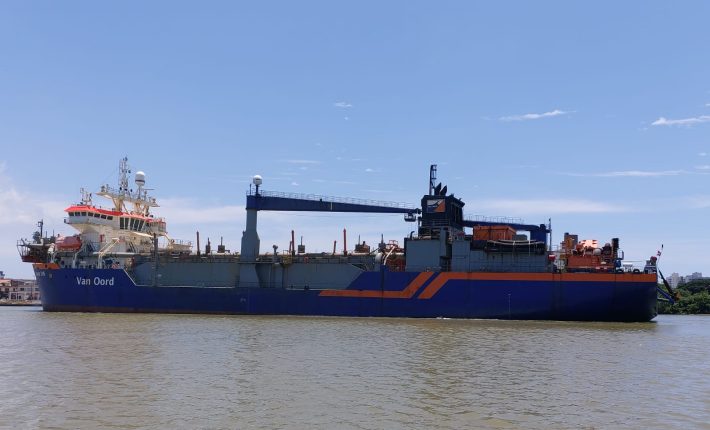 Dragagem do canal do Porto de Itajaí reinicia nesta sexta-feira
