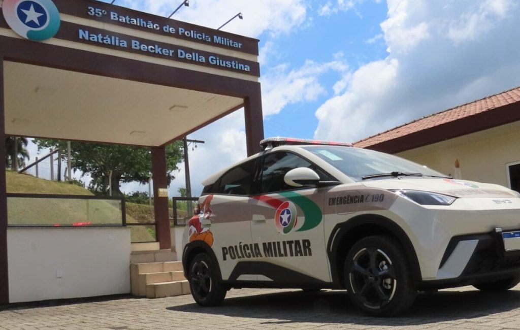 Polícia Militar de SC já conta com o primeiro carro elétrico na frota