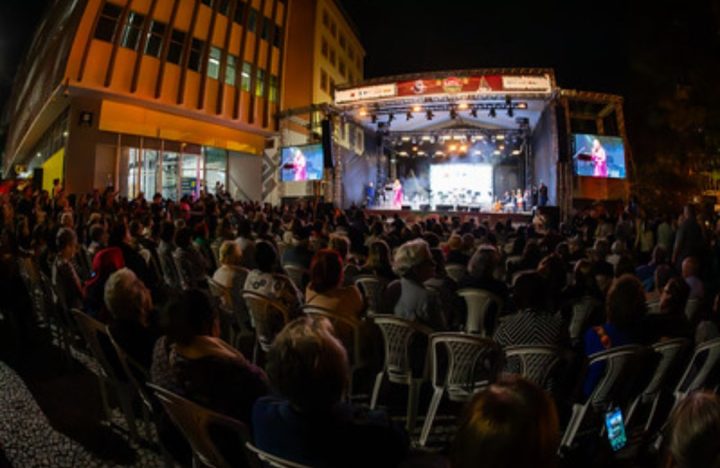 Abertura do Natal reúne 5 mil pessoas na Capital; veja programação completa