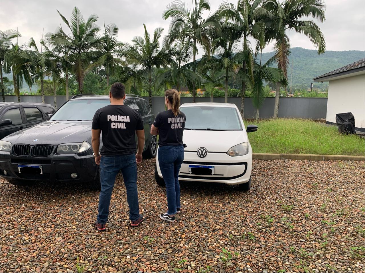 Polícia sequestra bens de funcionária suspeita de desviar R$ 500 mil