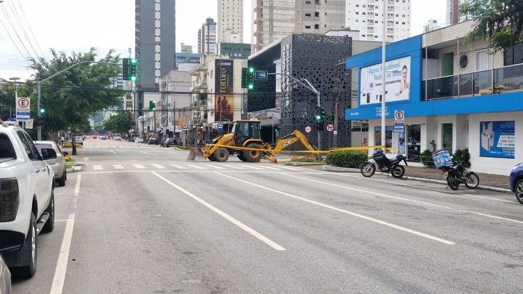 Vazamento de gás causa interdição de rua em Balneário Camboriú