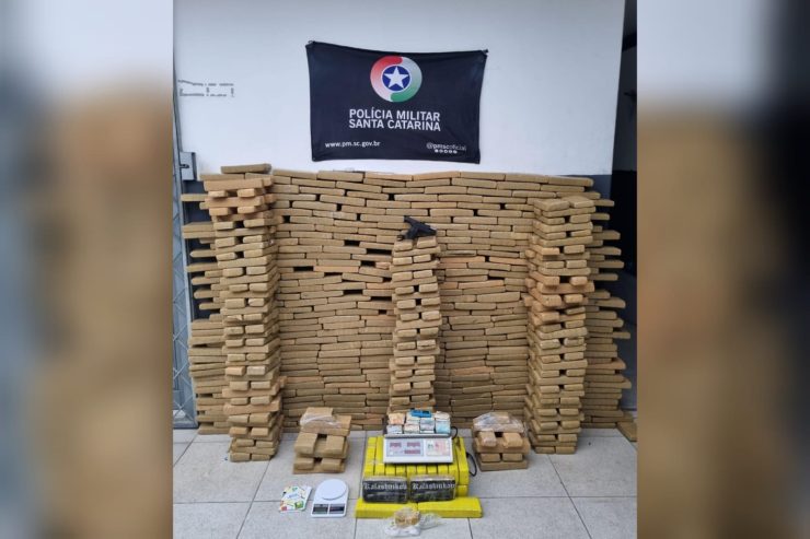 Polícia Militar de Itajaí apreende 408 quilos de maconha