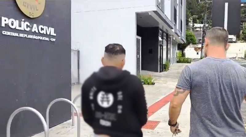 Foragido do Amazonas por crime de pedofilia é preso em evento esportivo em SC