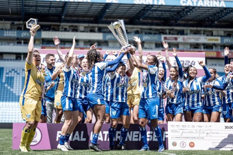 Avaí/Kindermann empata com o Criciúma e conquista o catarinense feminino