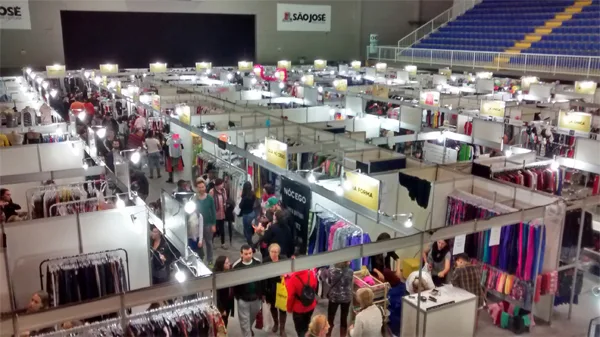Evento terá diversos produtos com até 70% de desconto em São José