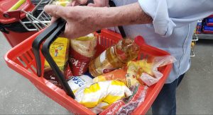 Procon registra aumento de 3,53% na cesta básica em dezembro em Itajaí