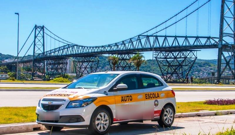 Procon suspende atividades de autoescola por irregularidades