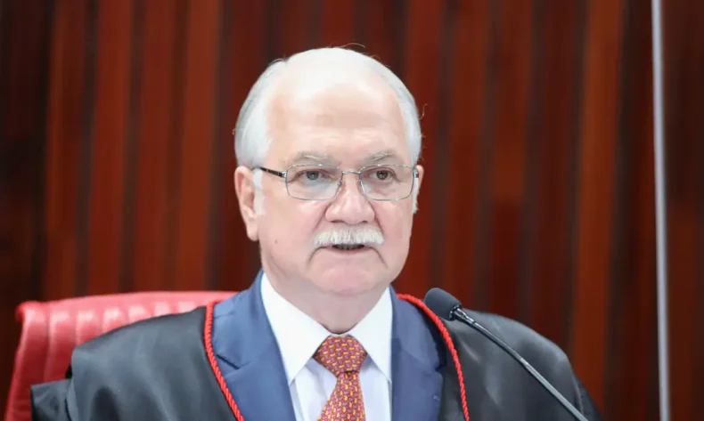 STF e Congresso se articulam antes de julgamento sobre supersalários