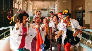 (A)Gentes do Riso encerram temporada no Hospital Infantil