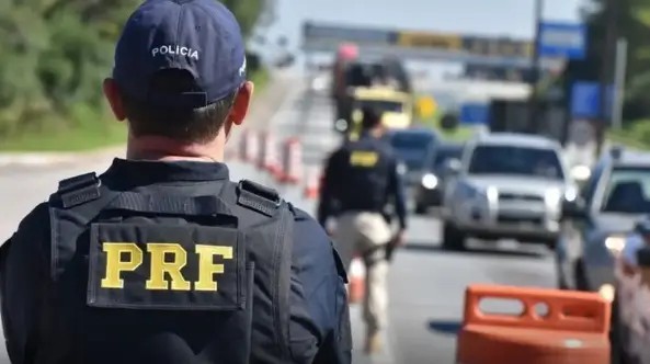 PRF inicia operações para coibir ultrapassagens indevidas nas estradas