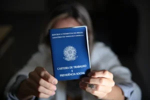 Vale do Itajaí responde por quase um terço dos empregos criados em SC