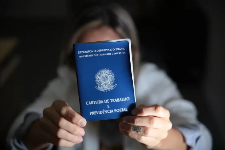 Vale do Itajaí responde por quase um terço dos empregos criados em SC
