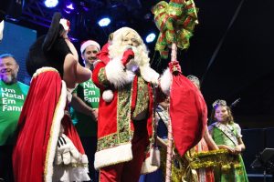 Prefeitura de Brusque abre programação de Natal nesta segunda-feira