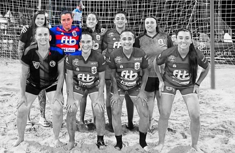 Futebol feminino lamenta morte jovem que caiu de prédio em SC