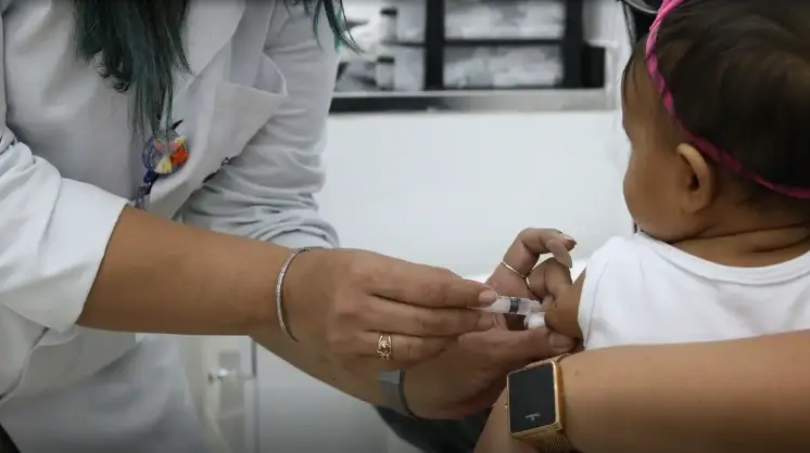 Sem gotinha: como fica novo esquema vacinal contra a pólio