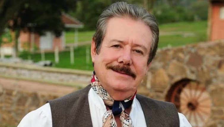 Morre Gildinho, fundador e vocalista do grupo Os Monarcas